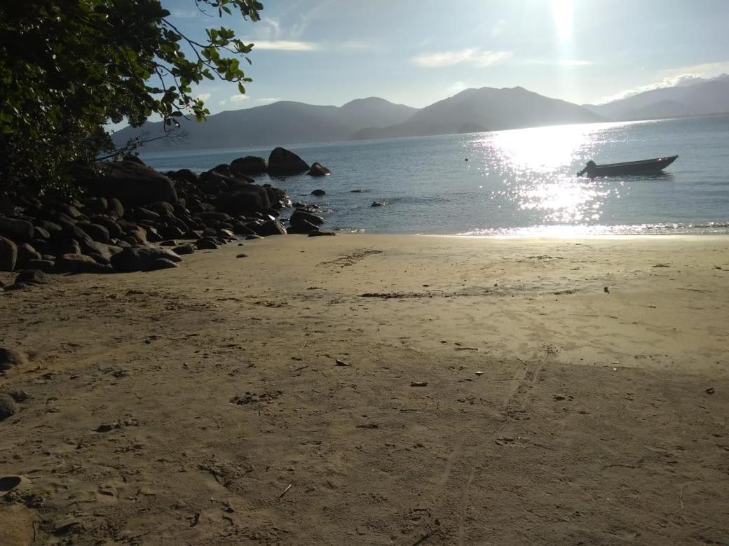 Ubatuba Surf Hostel, Apenas A 60 Metros Da Praia Da Lagoinha! 外观 照片
